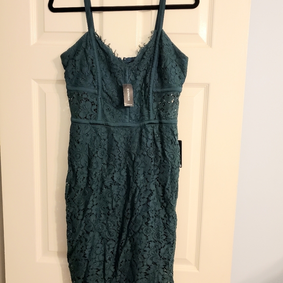 Express Piped Lace Sheath Dress Emerald Green - Picture 4 of 10
